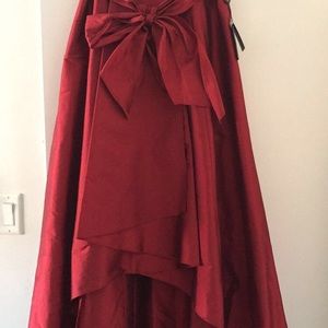 Elegant red High low skirt